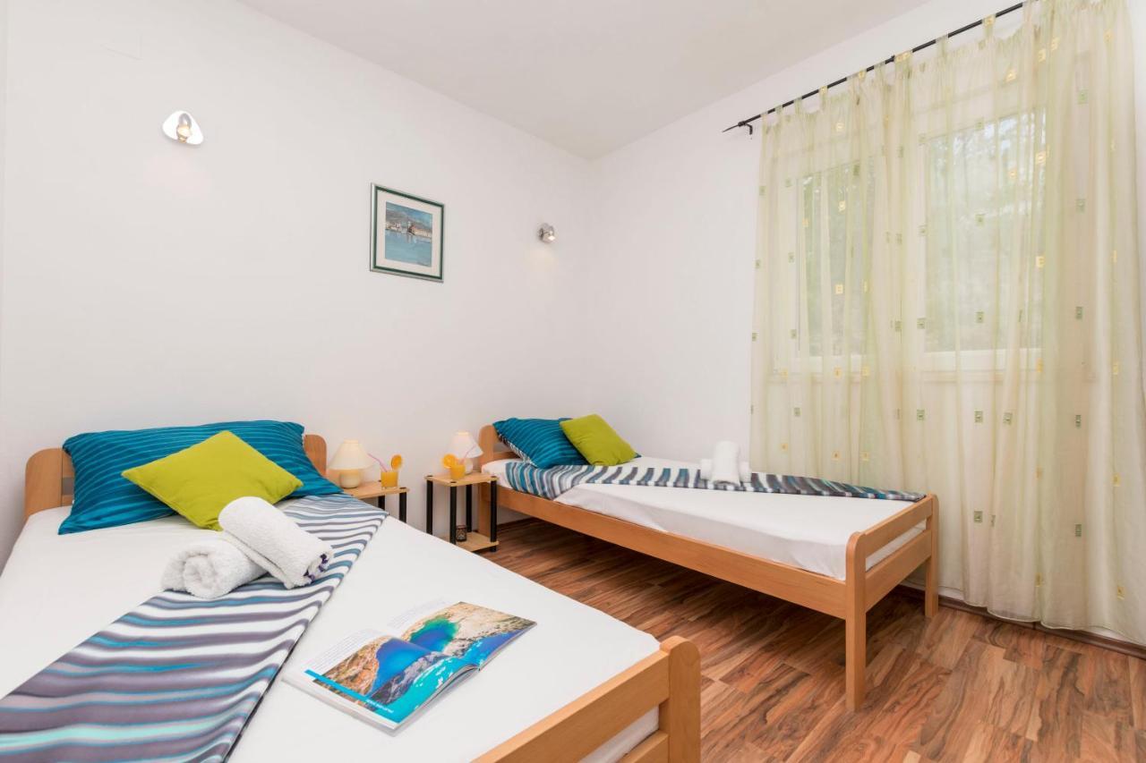 Вилла House Lisica Srinjine Экстерьер фото